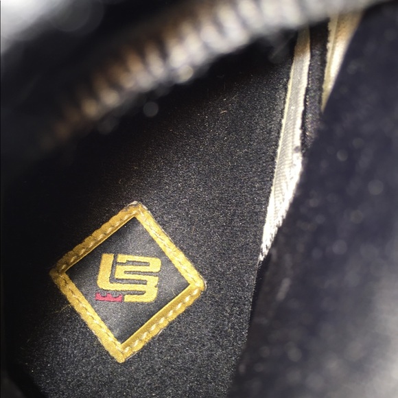 Nike zoom air lebron Remix sample 3 11 1 off whit - Picture 6 of 8